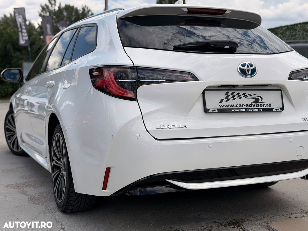 Toyota Corolla - 13