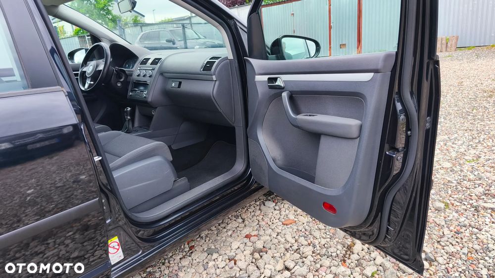 Volkswagen Touran 1.2 TSI Trendline - 20