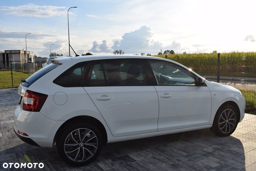 Skoda RAPID Spb 1.0 TSI Drive - 26