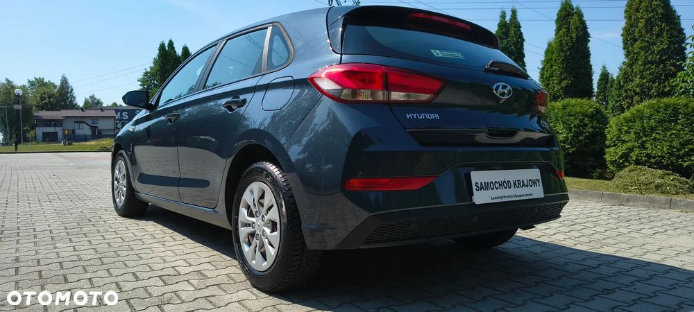 Hyundai i30 1.5 DPI Classic + - 10