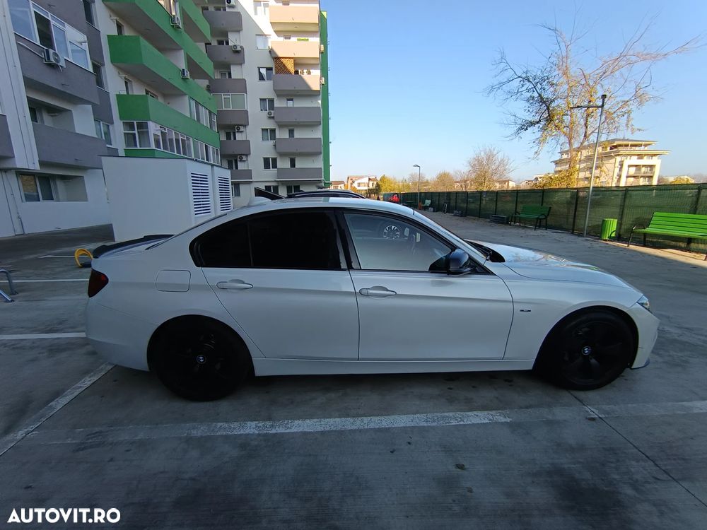 BMW Seria 3 320d Efficient Dynamic Edition Aut. - 4