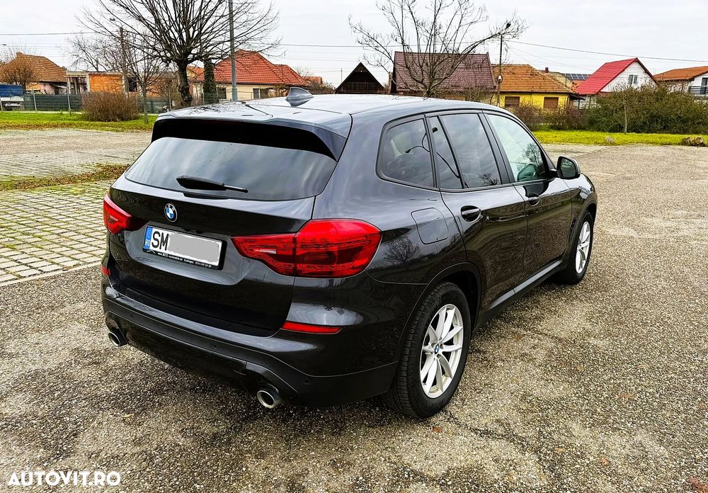 BMW X3 xDrive20d AT xLine - 39