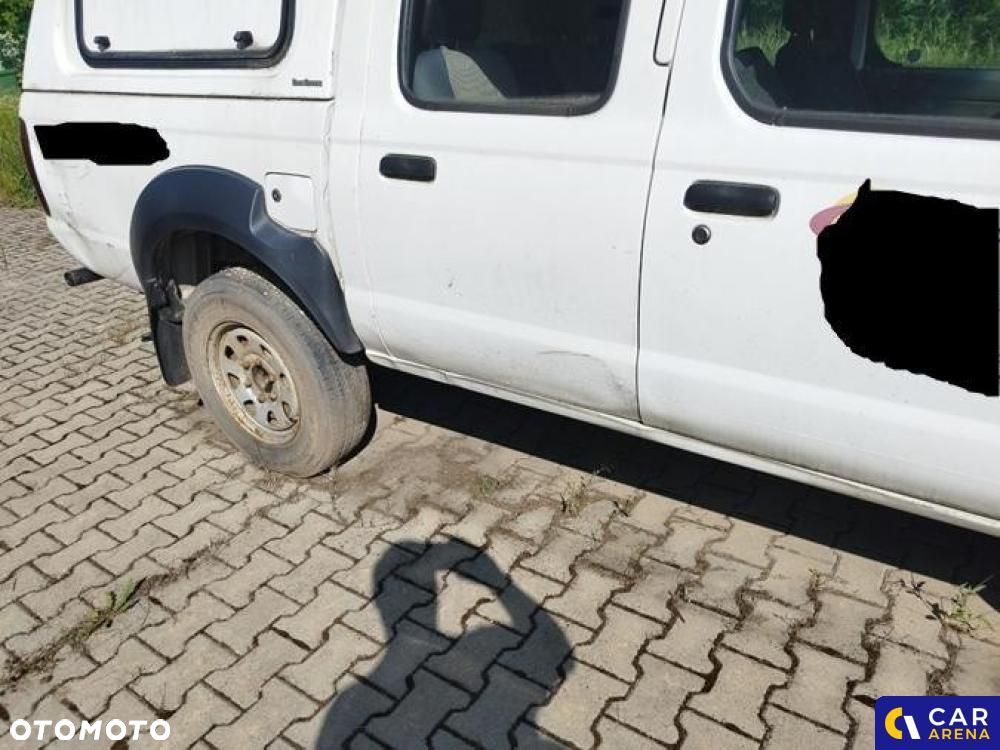 Nissan NP300 - 28