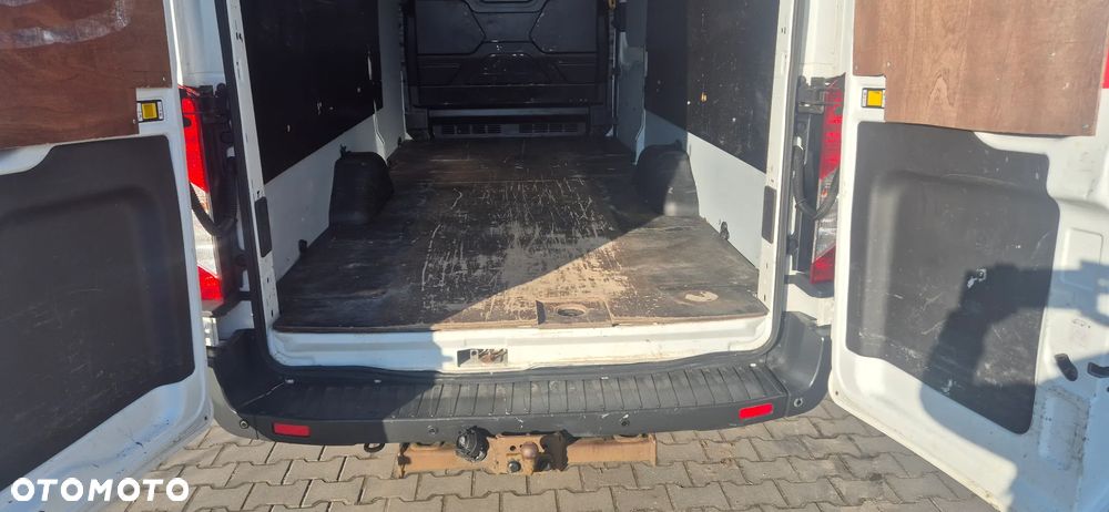 Ford Transit - 14