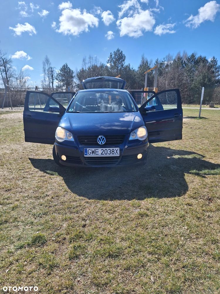 Volkswagen Polo 1.2 Tour Edition - 1