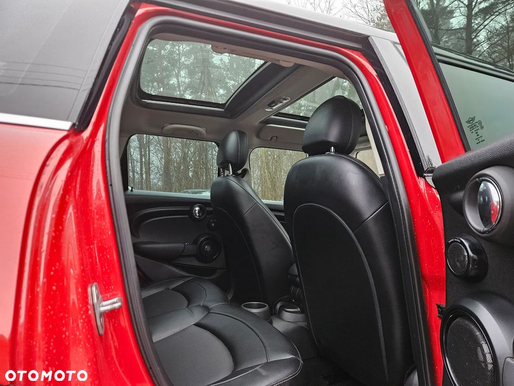 MINI Cooper John Works Trim - 11