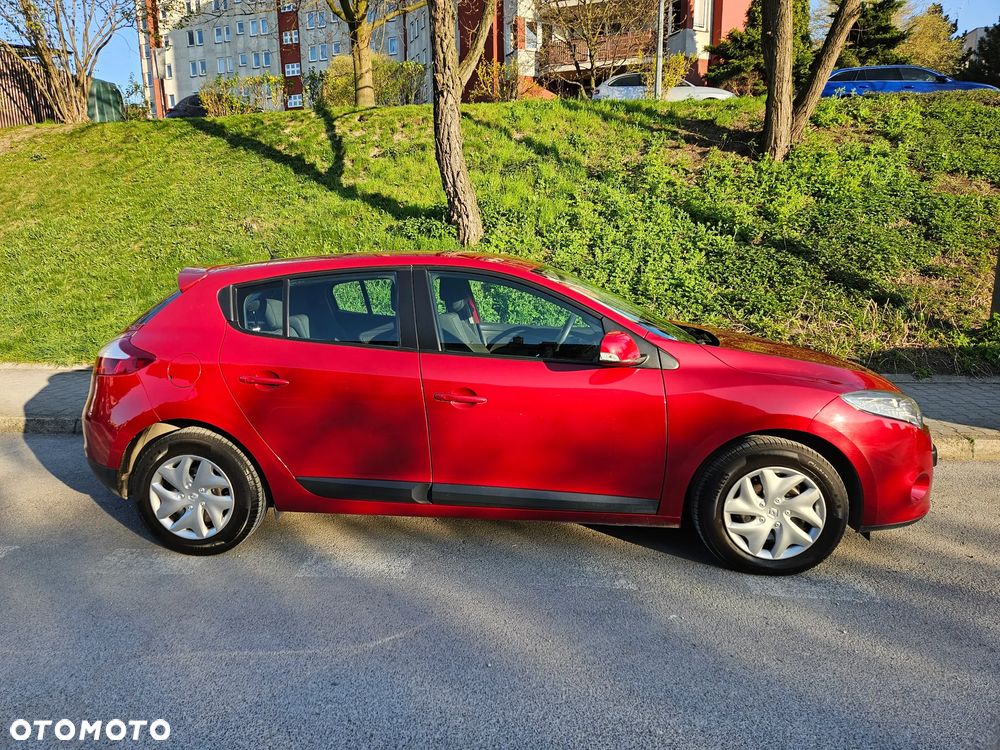 Renault Megane 1.6 16V Expression - 6