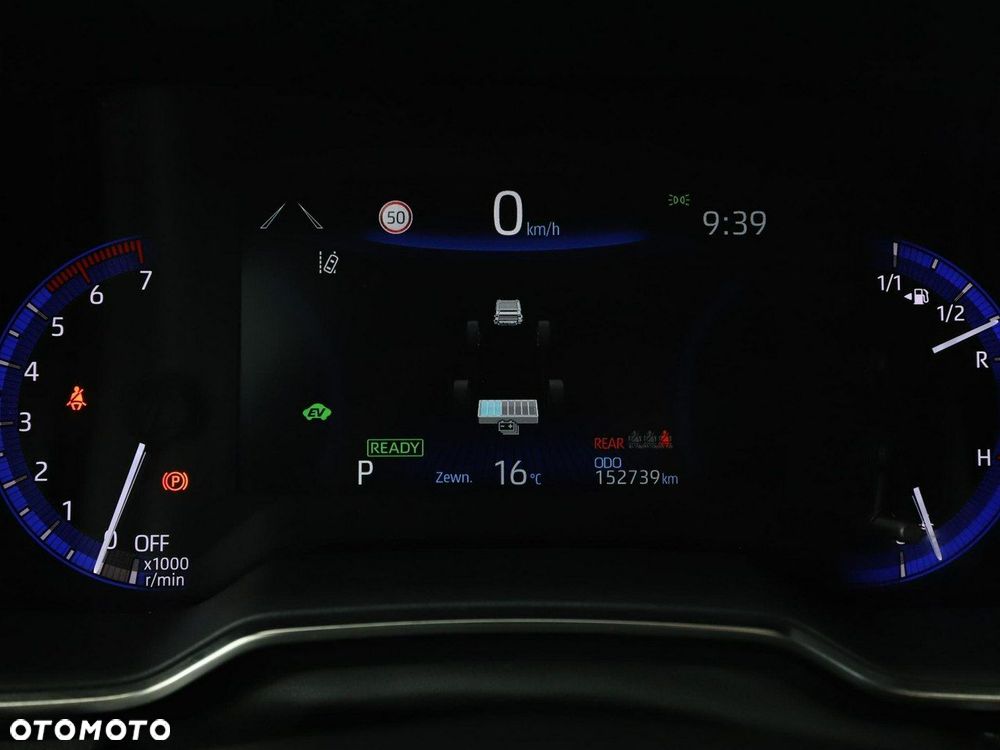Toyota Corolla 1.8 Hybrid Comfort - 23