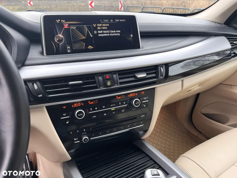 BMW X5 xDrive25d - 15