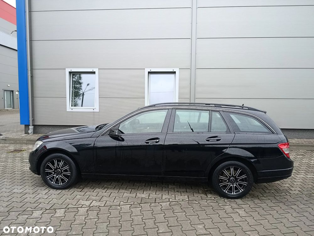 Mercedes-Benz Klasa C 200 CDI DPF (BlueEFFICIENCY) Elegance - 10