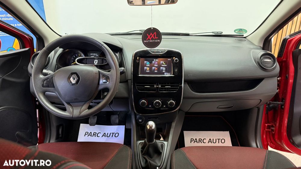 Renault Clio - 7