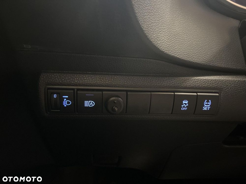 Toyota Corolla 1.8 Hybrid Comfort - 18