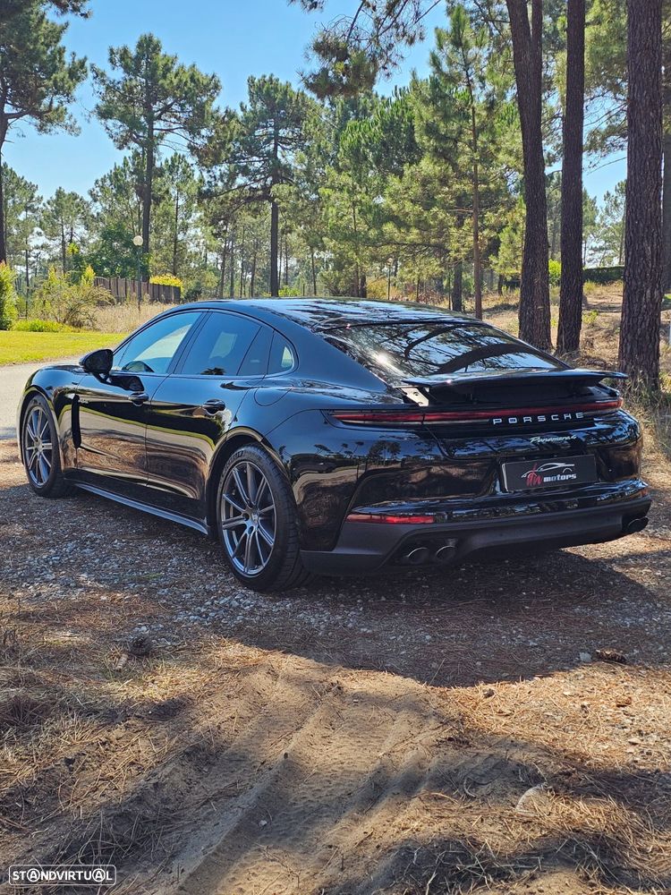 Porsche Panamera 4 E-Hybrid - 4