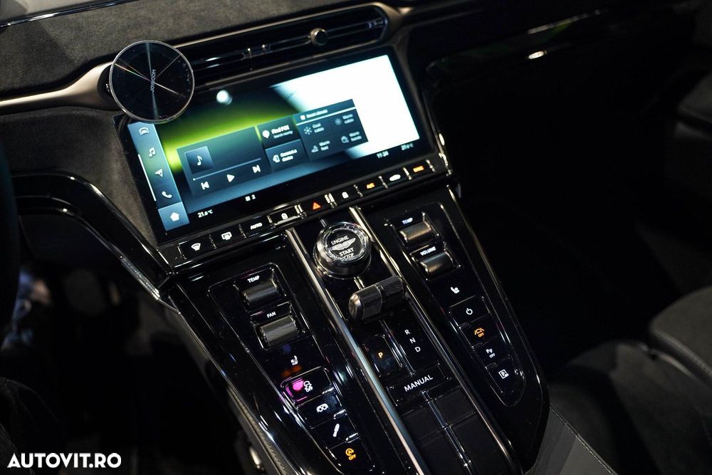 ASTON MARTIN V8 Vantage 2024 — imagine 23