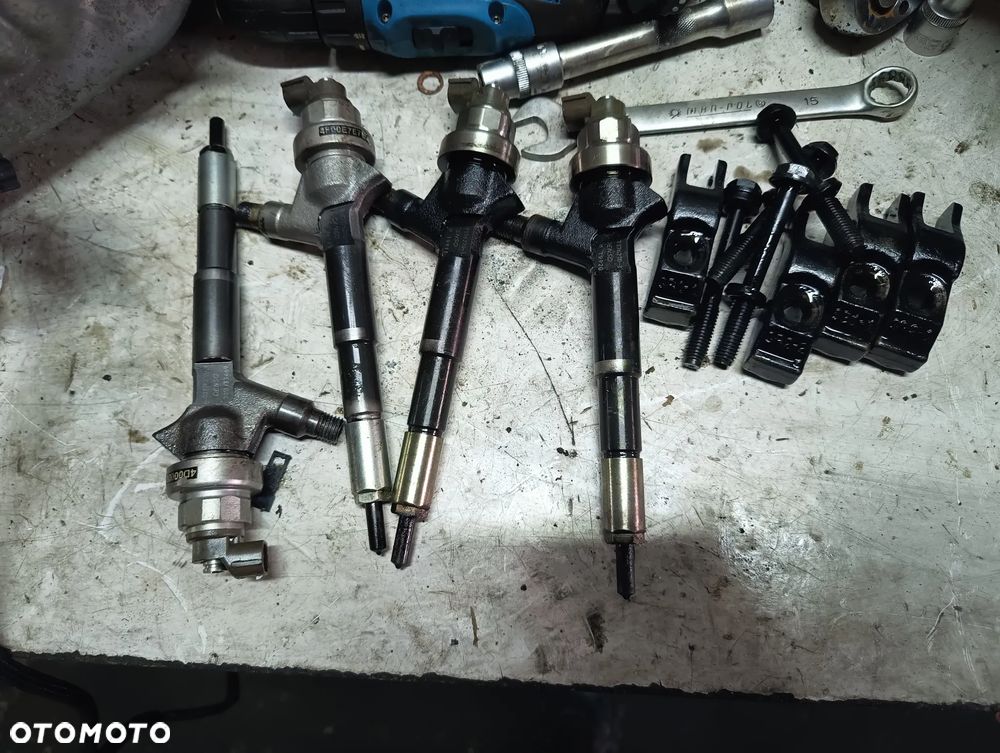 WTRYSK OPEL ASTRA J 1.7 CDTI 97376270