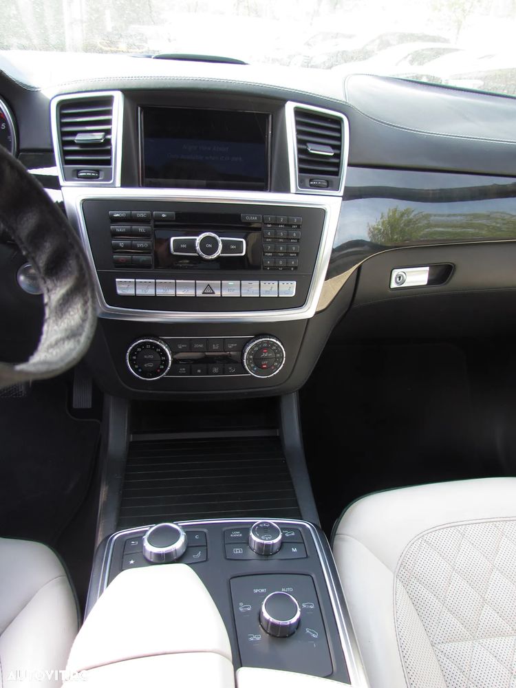 Mercedes-Benz GL 350 4MATIC BlueTec Aut. - 10