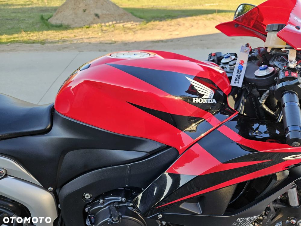 Honda CBR - 14