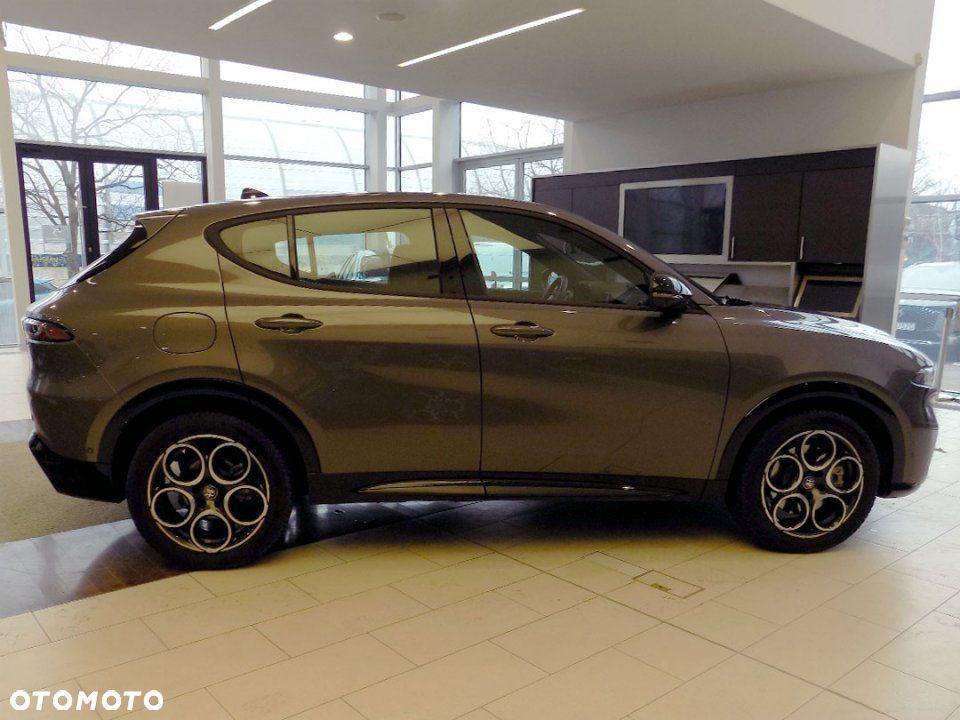 Alfa Romeo Tonale - 8