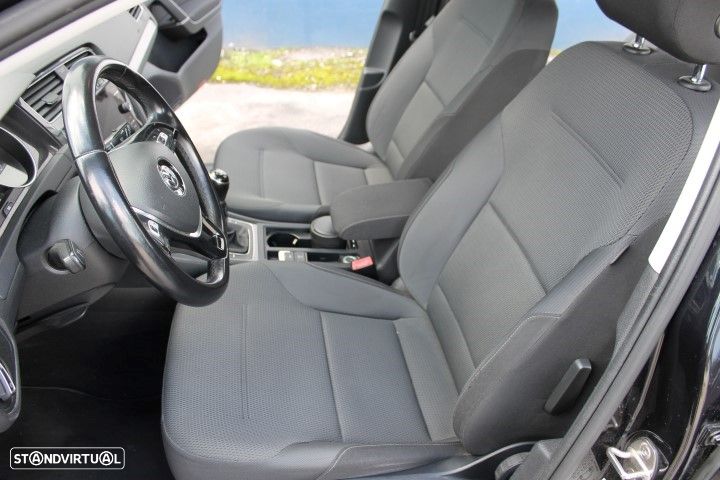 VW Golf Variant 1.6 TDi Confortline - 7