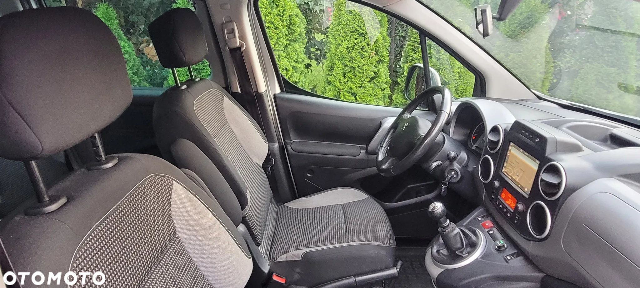 Peugeot Partner 1.6 BlueHDi Outdoor S&S - 10