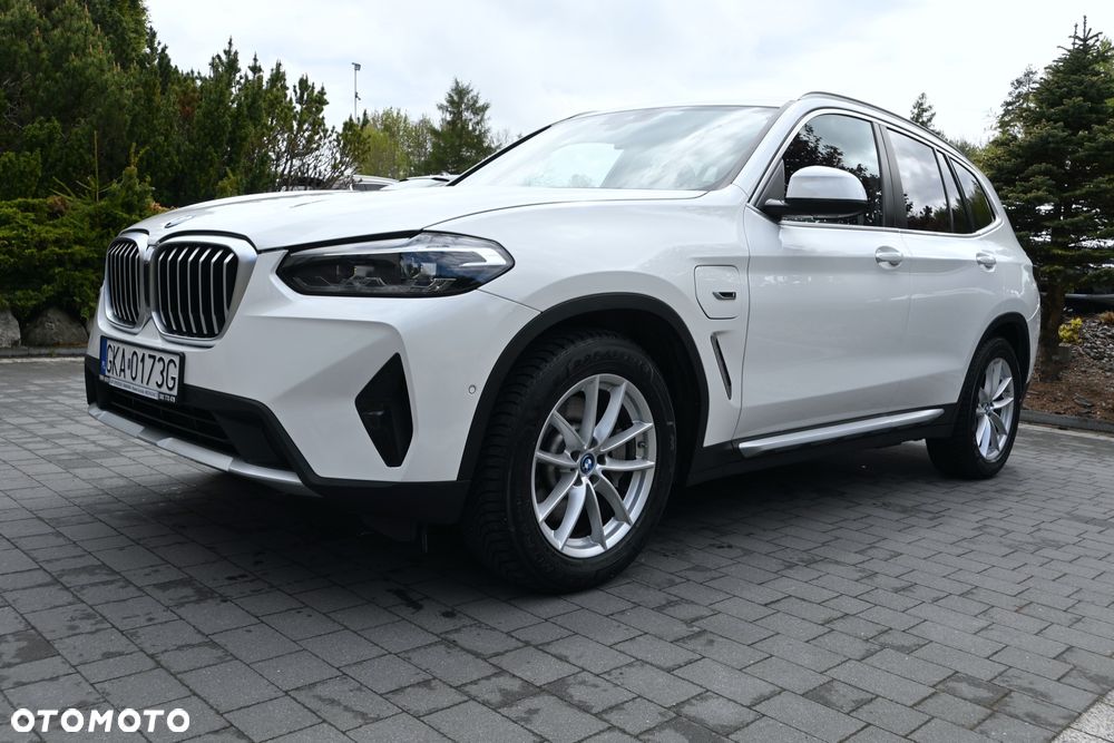 BMW X3 xDrive30e Business Edition sport - 2