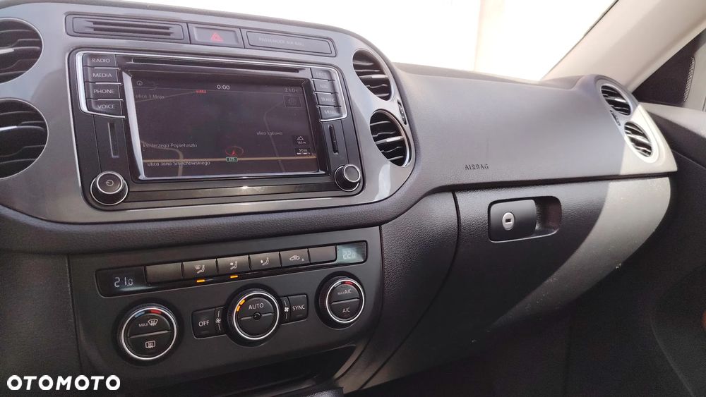 Volkswagen Tiguan 2.0 TDI SCR URBAN SPORT - 22