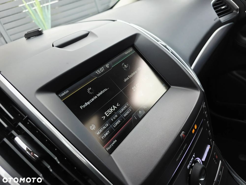 Ford S-Max 2.0 TDCi Titanium PowerShift - 36