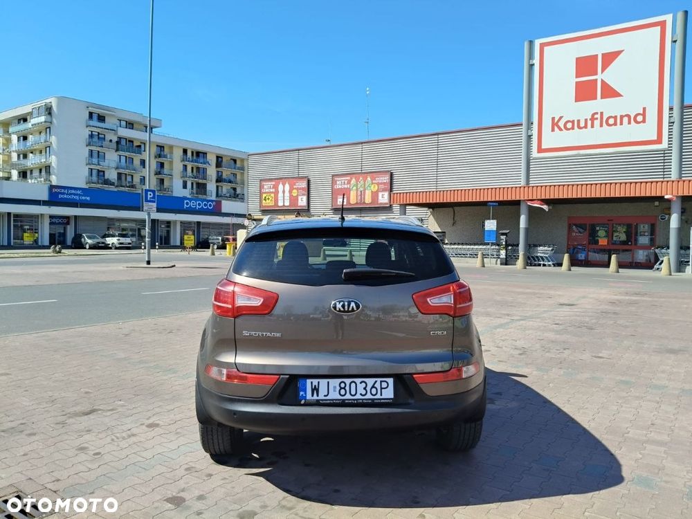 Kia Sportage 1.7 CRDI 2WD ISG Spirit - 8