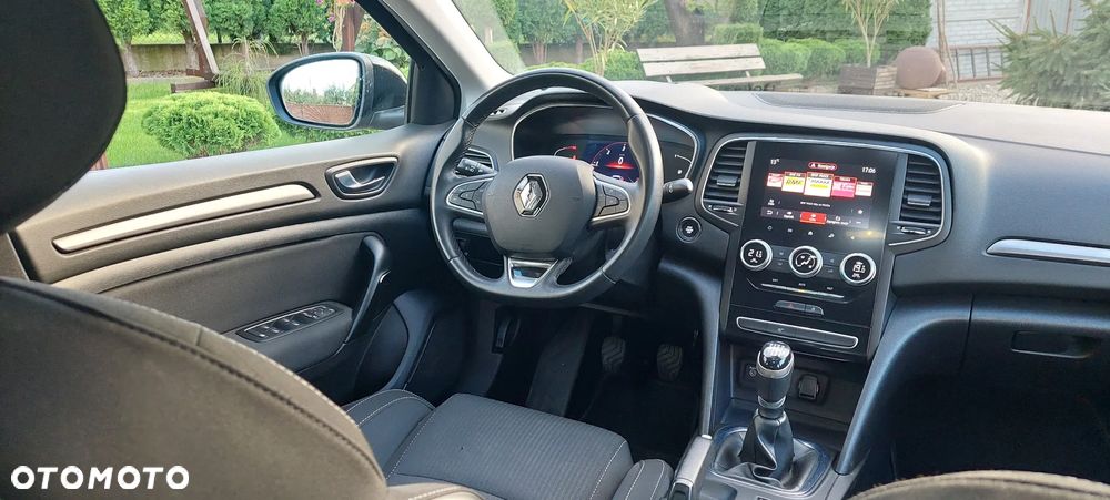 Renault Megane 1.5 Blue dCi Intens - 14