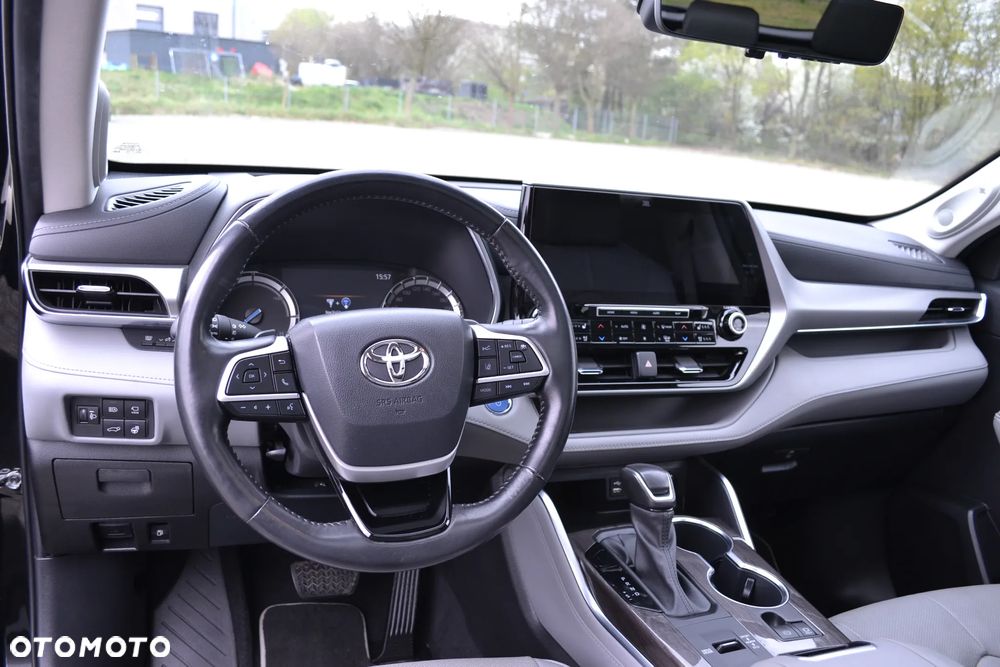Toyota Highlander 2.5 Hybrid Executive - 10