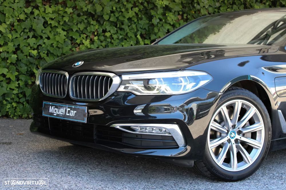 BMW 530 e iPerformance Line Luxury — fotografia 4