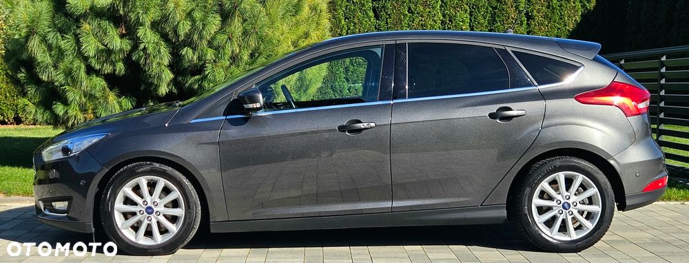 Ford Focus - 40