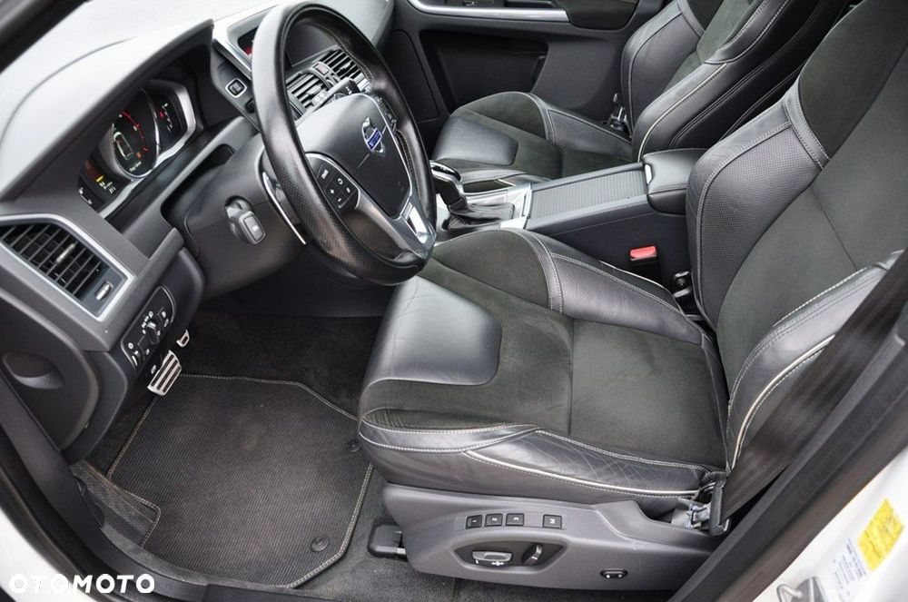 Volvo XC 60 D4 AWD Geartronic Linje Inscription - 30