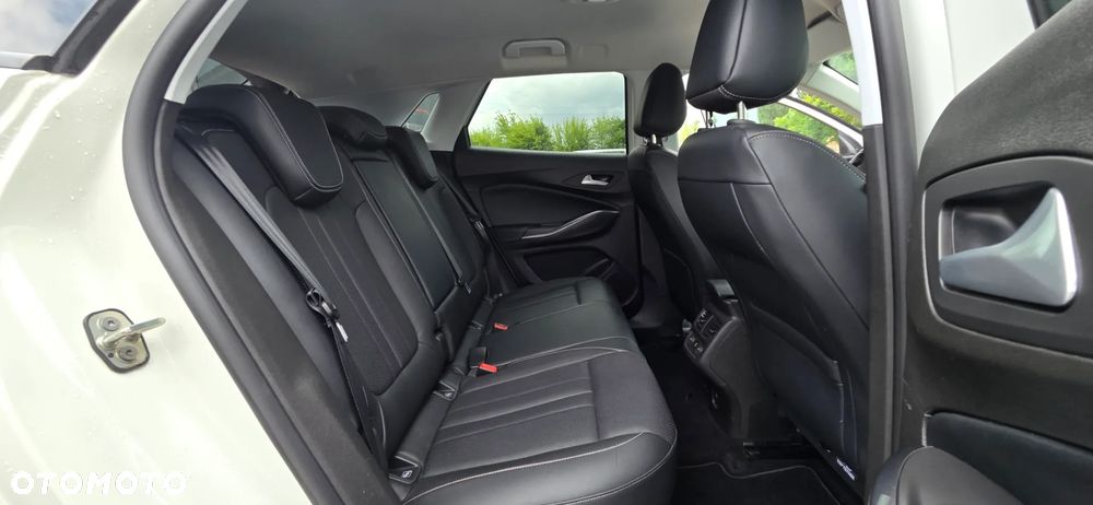 Opel Grandland X 1.2 Start/Stop Design Line - 36