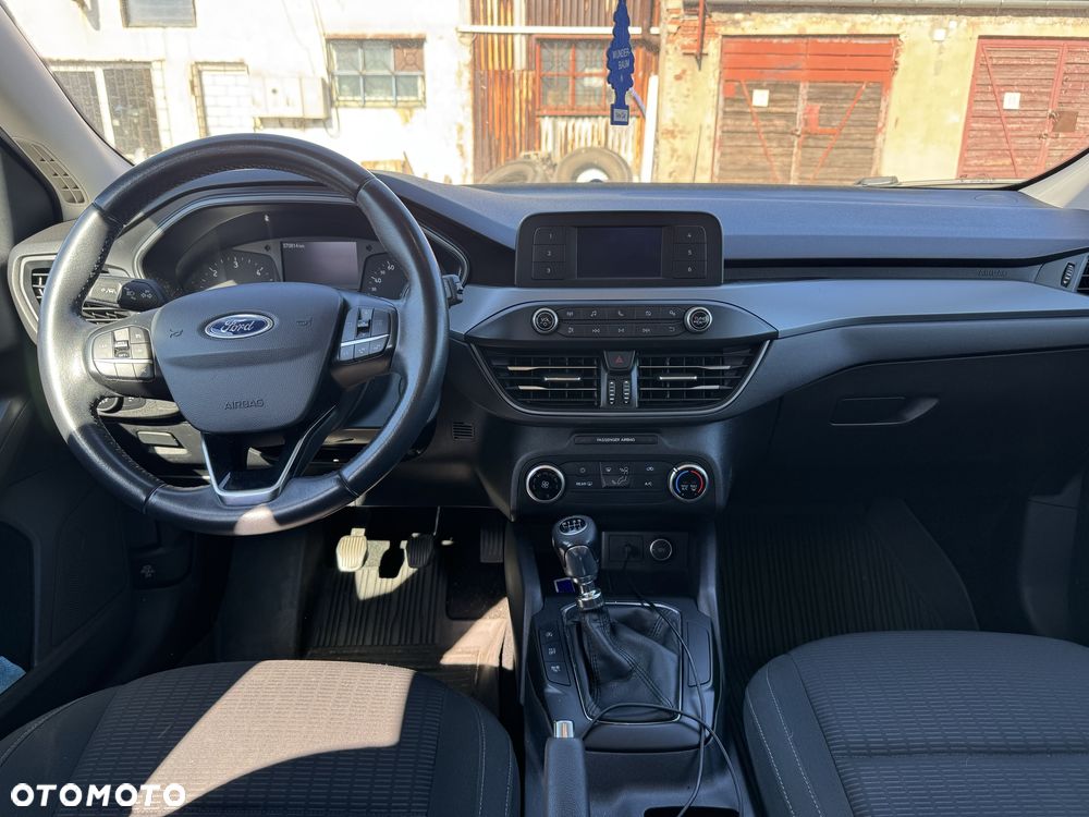 Ford Focus - 6