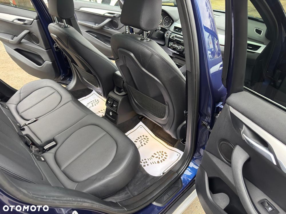 BMW X1 xDrive28i xLine - 8