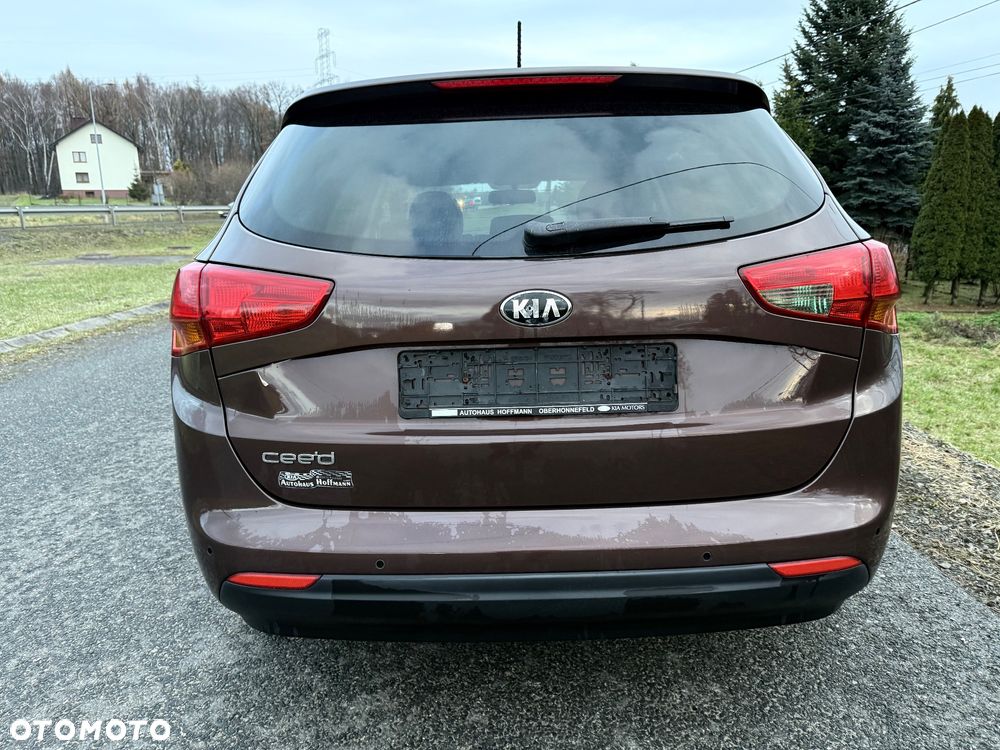 Kia Ceed 1.6 GDI Platinum Edition - 10