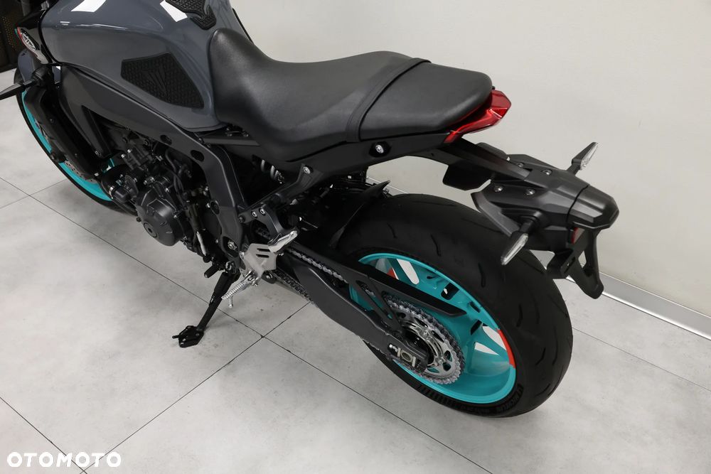 Yamaha MT - 19