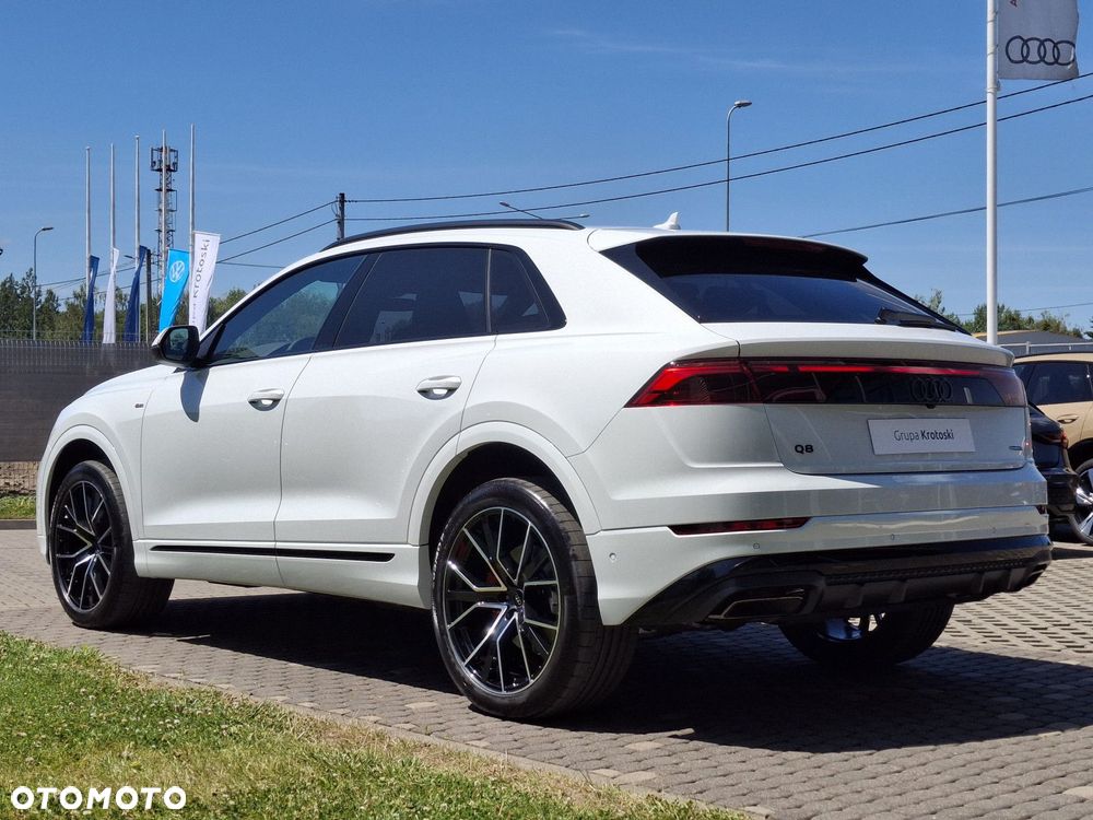 Audi Q8 - 4