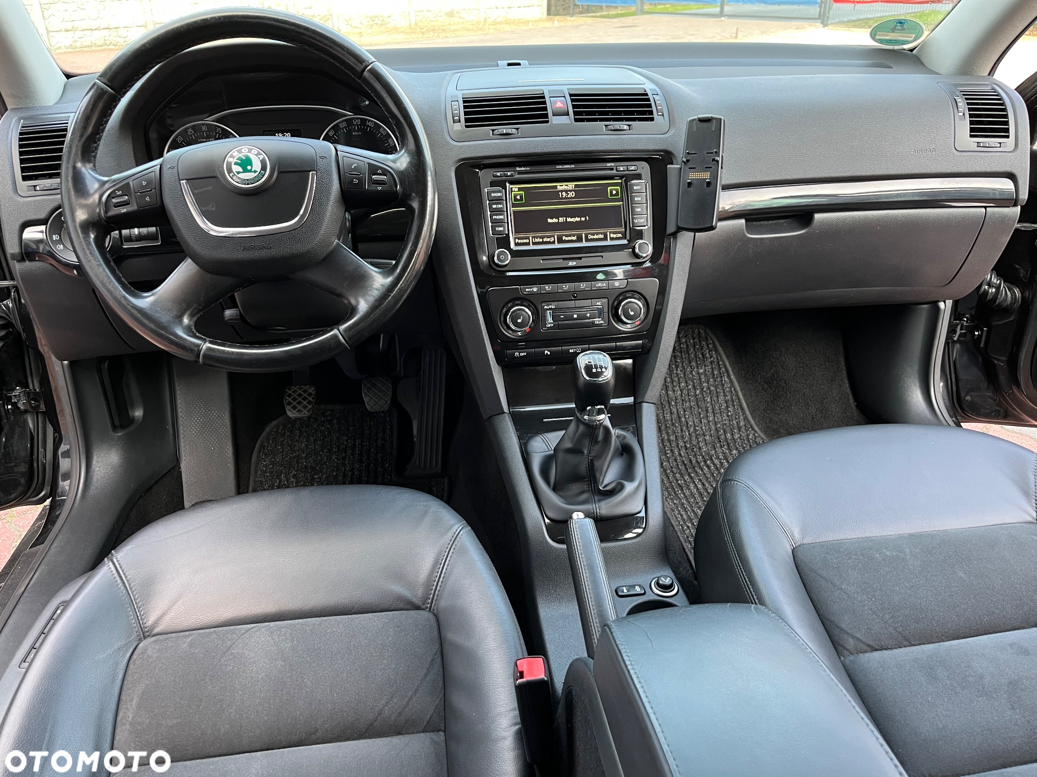 Skoda Octavia 2.0 TDI DPF Laurin & Klement - 33