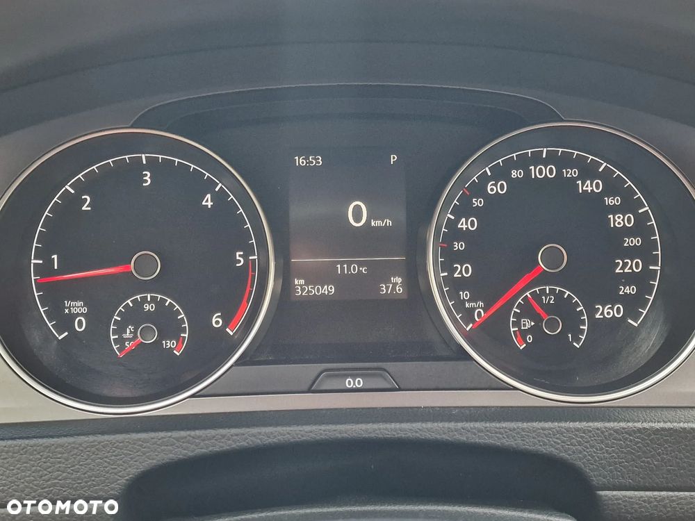 Volkswagen Golf VII 1.6 TDI BMT Comfortline DSG - 19