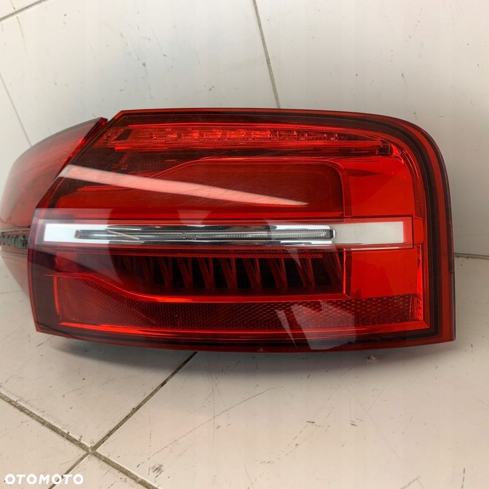 Lampa tył tylna prawa Matrix 2szt w klapę i w błotnik AUDI A8 D4 LIFT 16r - 5