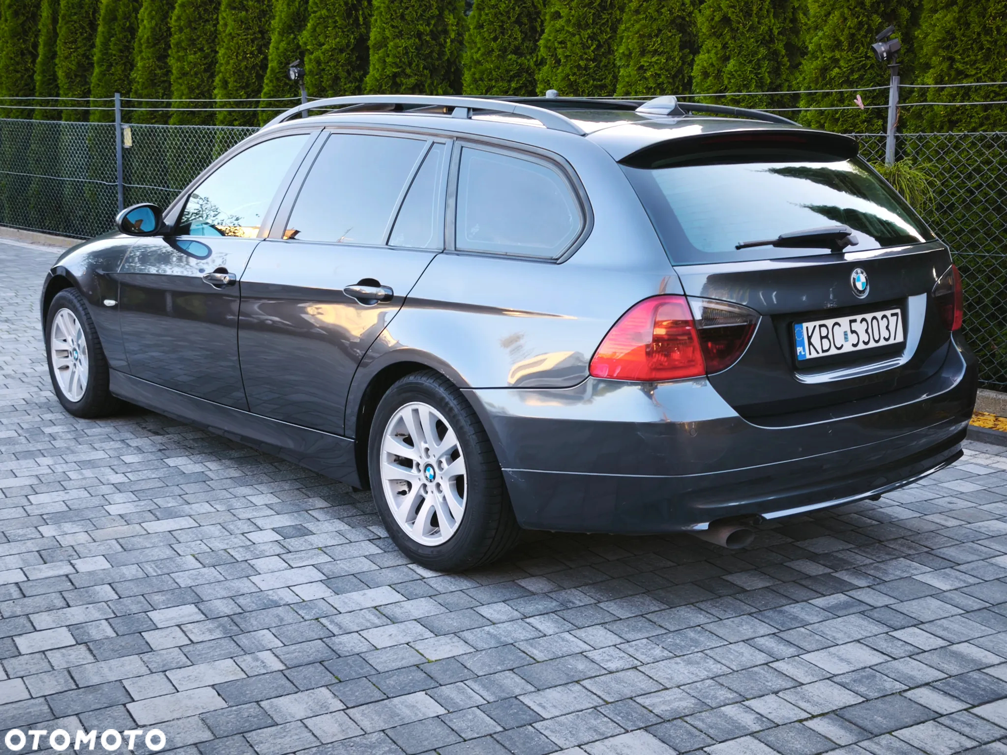 BMW Seria 3 318d DPF Touring - 5