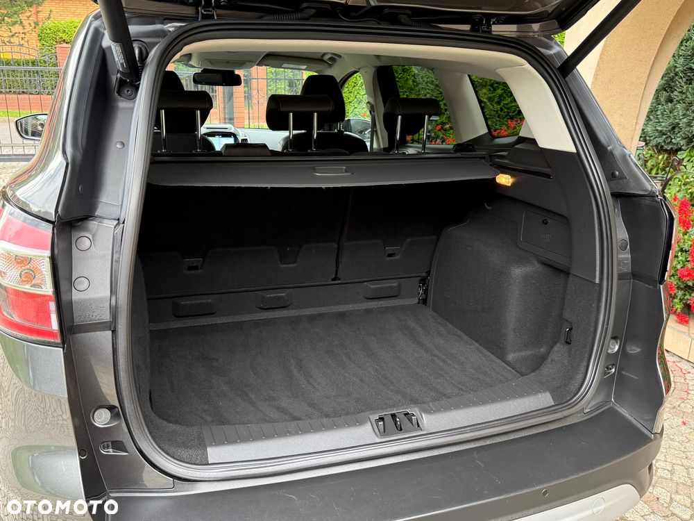 Ford Kuga 2.0 TDCi 4WD Titanium Plus - 36