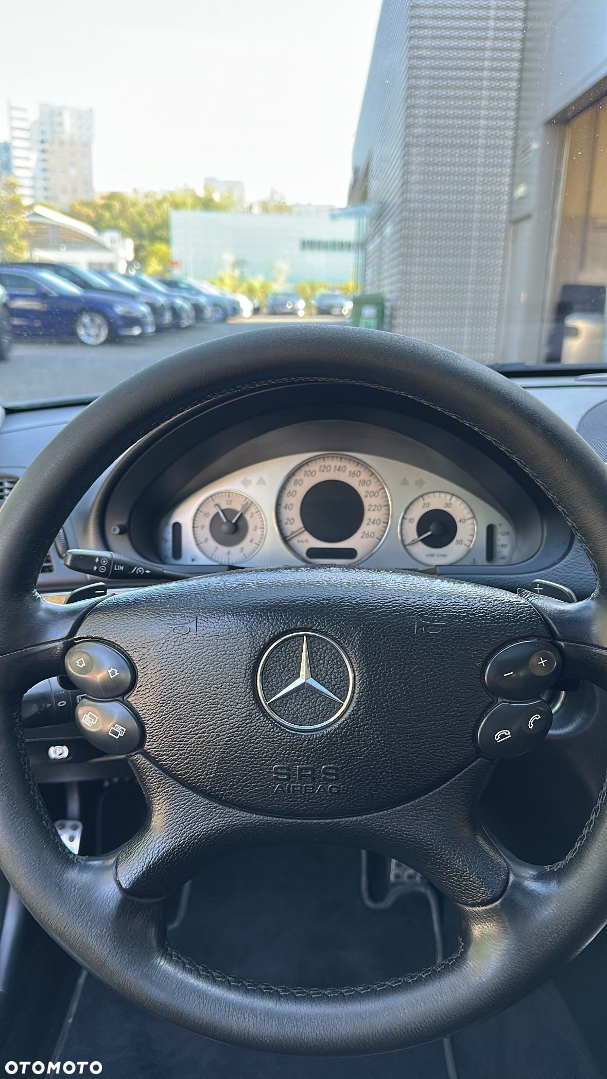 Mercedes-Benz Klasa E 320 CDI T Avantgarde - 11