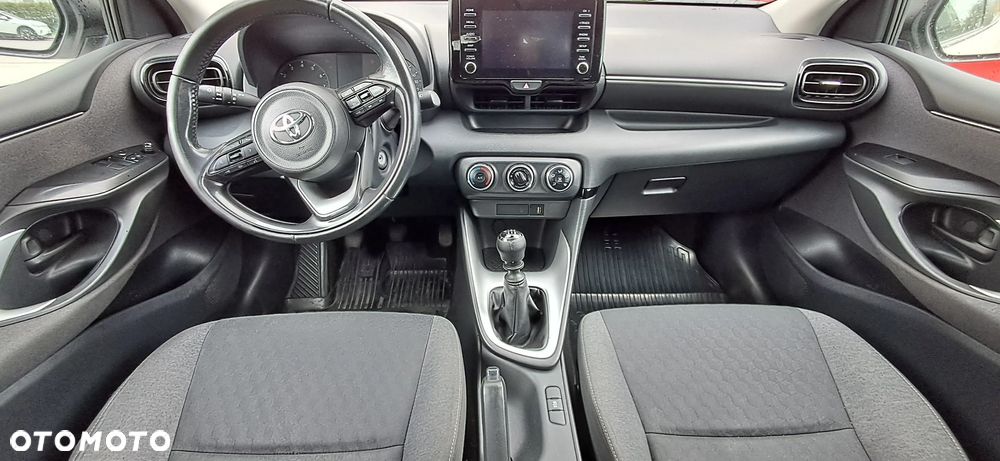 Toyota Yaris 1.5 Comfort - 18