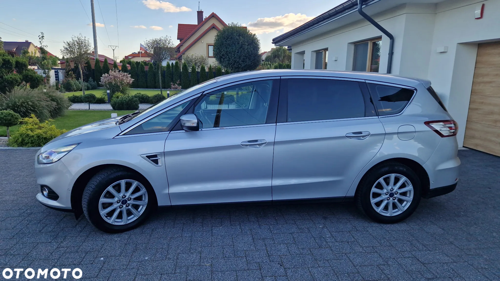Ford S-Max 2.0 TDCi Titanium PowerShift - 3