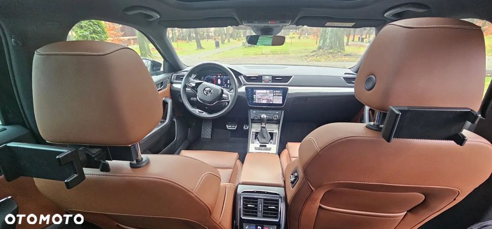 Skoda Superb 2.0 TDI SCR 4x4 L&K DSG - 14