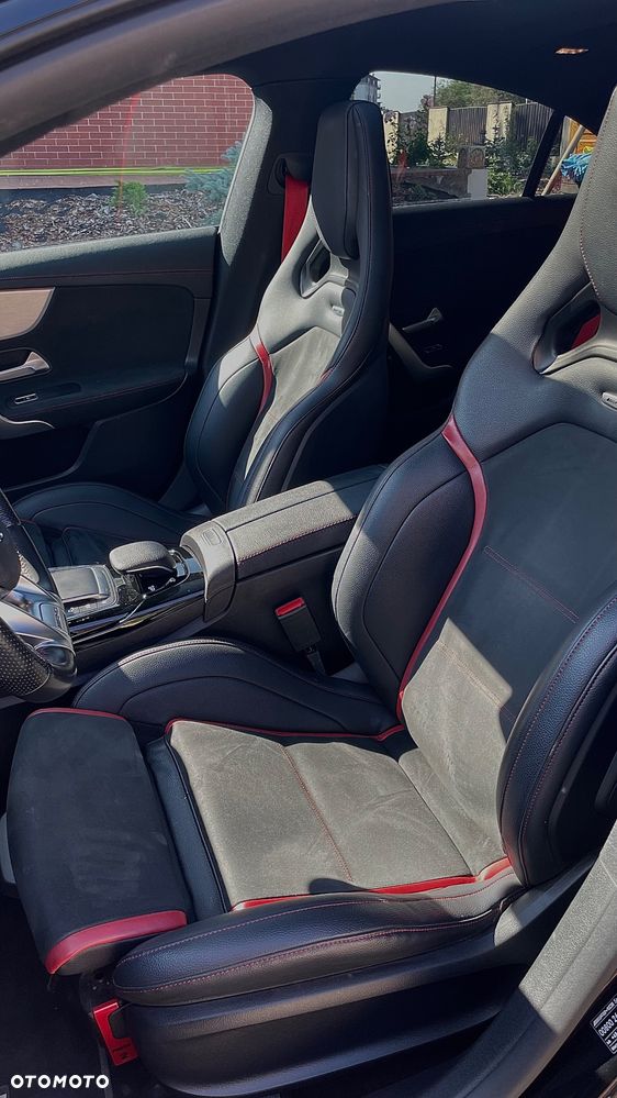 Mercedes-Benz CLA - 15