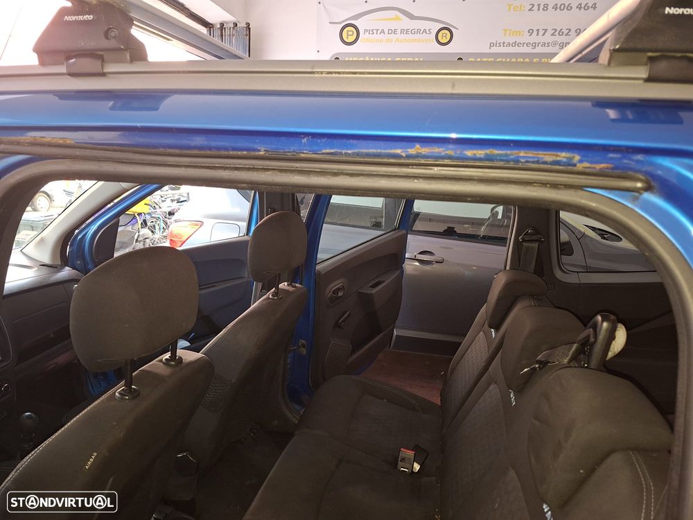 Dacia Lodgy dCi 110 Stepway - 18